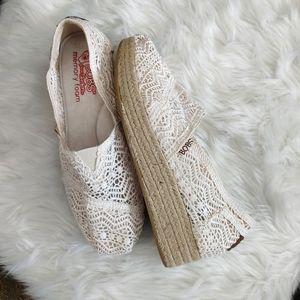 New BOBS from Skechers Women's Flexpadrille Wedge